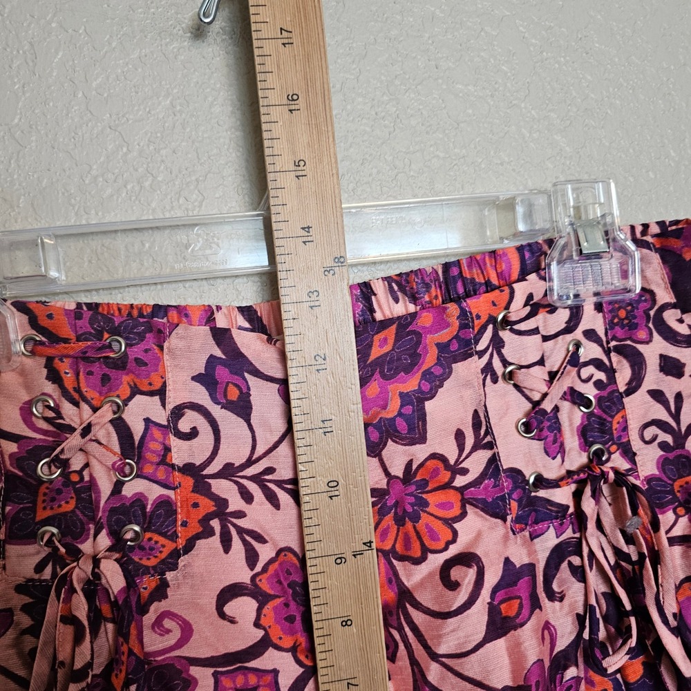 NWOT Ciebon Floral Paisley Lace Up‎ Shorts Pink Purple Summer Medium - Picture 8 of 11